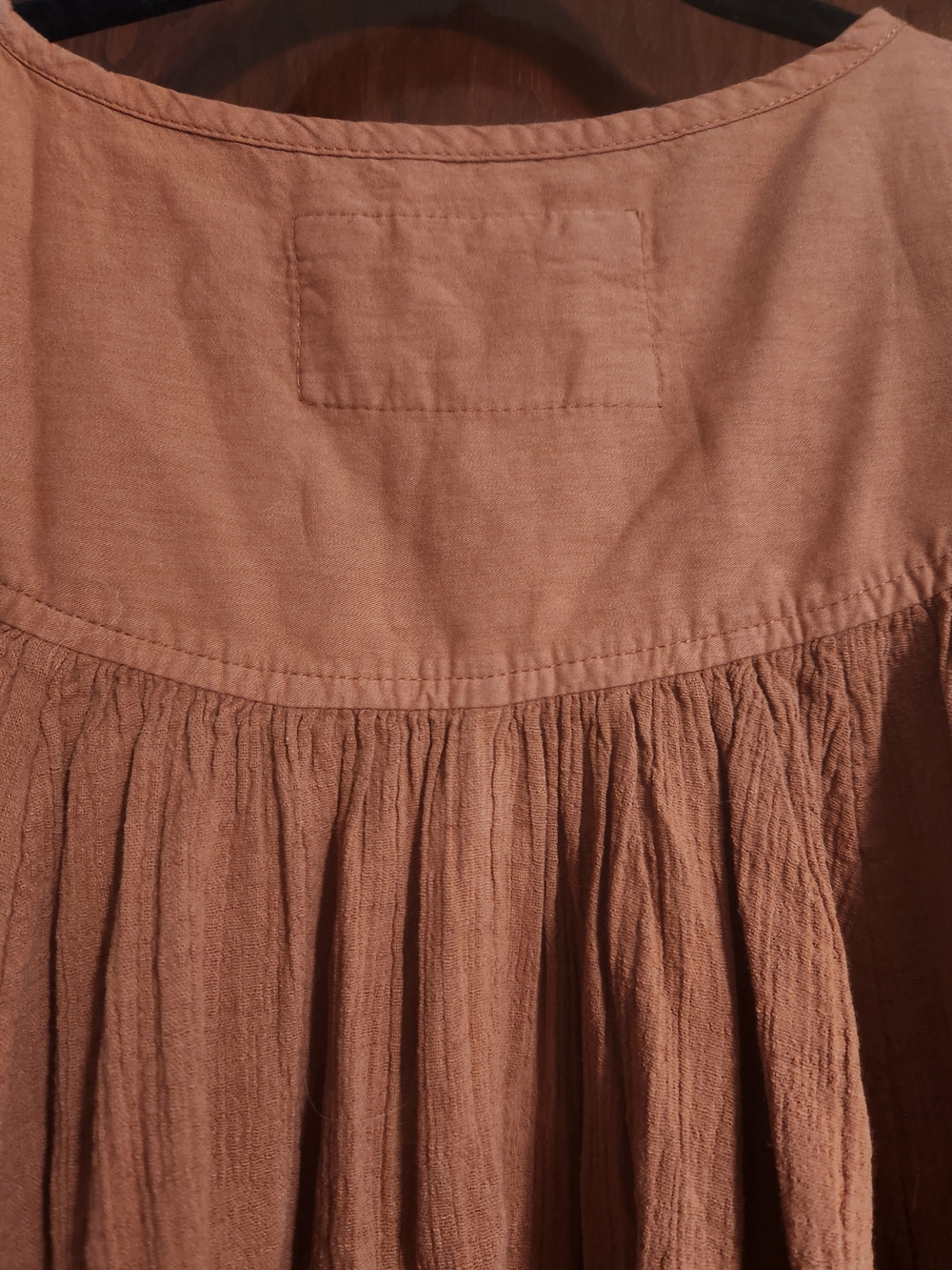 NWT Free People We The Free Malibu Crinkle Top Orange Rust Large - Picture 4 of 5